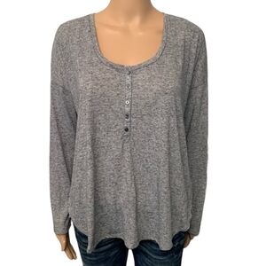 🌻Victoria Secret long sleeve Top